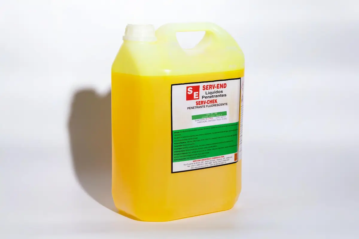 Penetrante fluorescente sob UVA